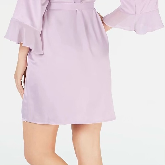 💜 Linea Donatella, Lavender Sherelle Babydoll Thong & Midnight Wrap Robe Set - Picture 9 of 16